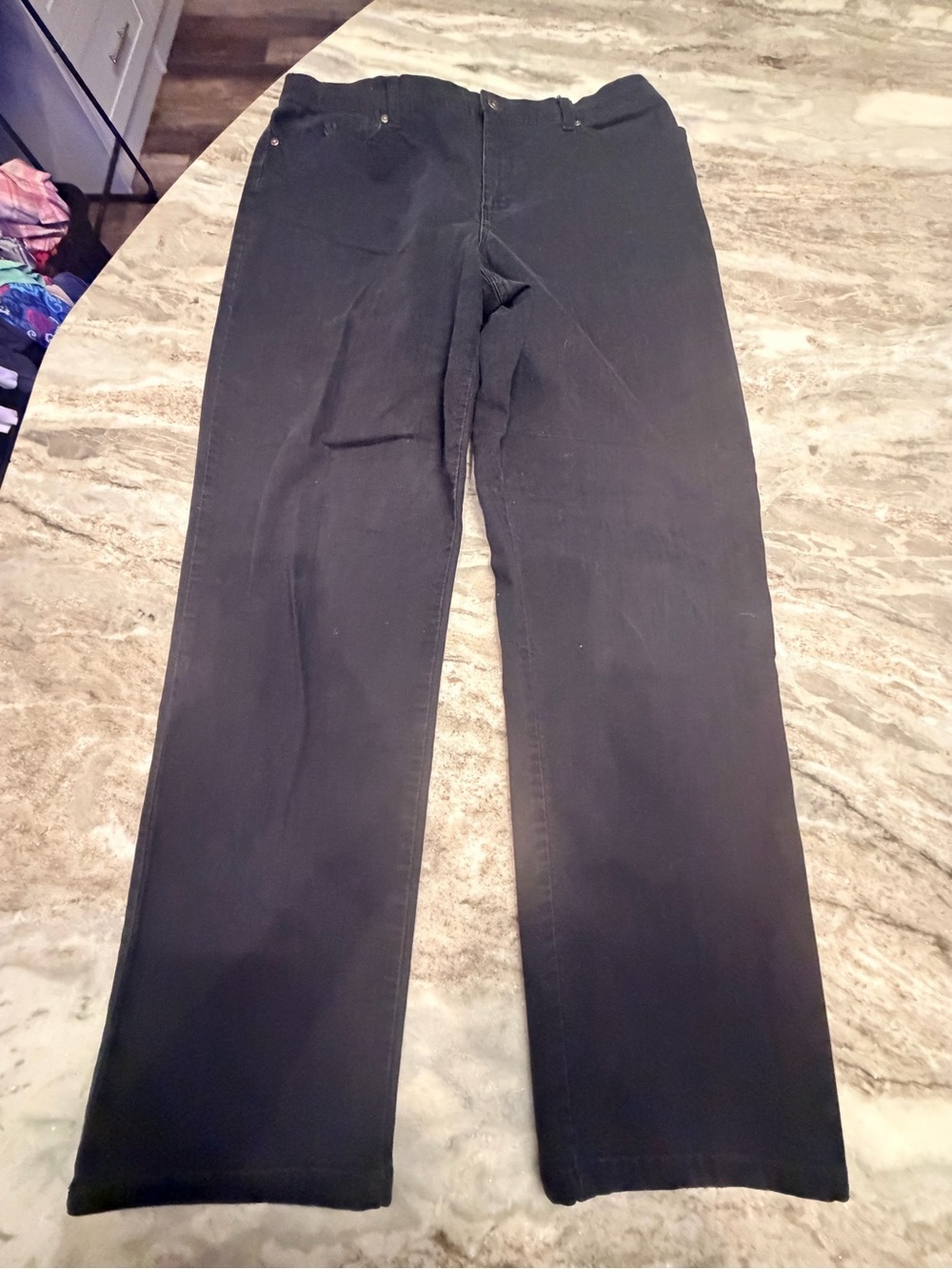 Gloria Vanderbilt Size 16 Black Stretch Straight Leg Jeans Average